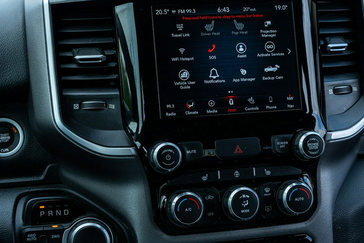 RAM Dodge RAM 1500 5.7 V8 4x4 BLUE 2019r zdjęcie 34