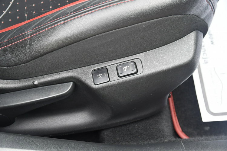 Citroen DS4 1.6hdi Automat,  Navi,  Ledy,  Klimatr 2 str.Tempomat,  . zdjęcie 24