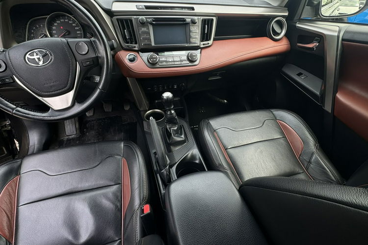 Toyota RAV-4 2.0d4d sól+individual 4x4 skóry ledy Navi kamera jedyna taka zamiana zdjęcie 34