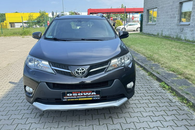 Toyota RAV-4 2.0d4d sól+individual 4x4 skóry ledy Navi kamera jedyna taka zamiana zdjęcie 5