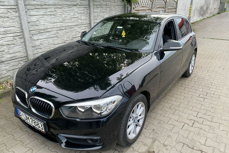 BMW 120 Bardzo zadbana NISKI oryginalny przebieg zdjęcie 3