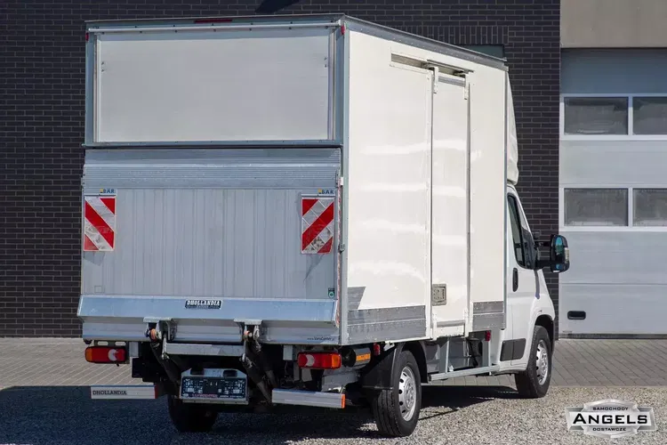 Fiat Ducato 2.3 130KM KONTENER + WINDA zdjęcie 2