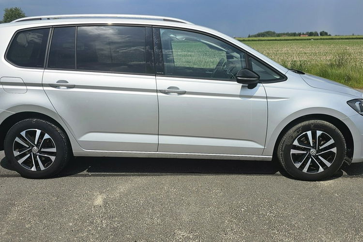 Volkswagen Touran 1.5 TFSI 7 osobowy 60Tys km zdjęcie 2