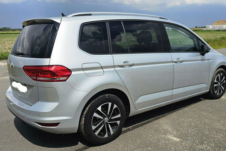 Volkswagen Touran 1.5 TFSI 7 osobowy 60Tys km zdjęcie 3