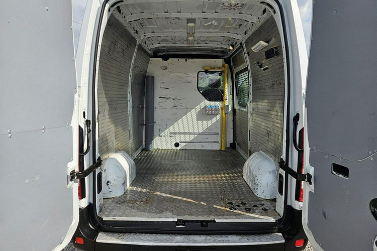 Renault Master L2H2 navi + klima bagażnik webasto aku kran zdjęcie 7