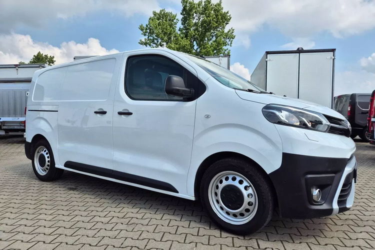 Toyota ProAce L2H1 59999zł NETTO 1, 5D4d/120KM zdjęcie 2