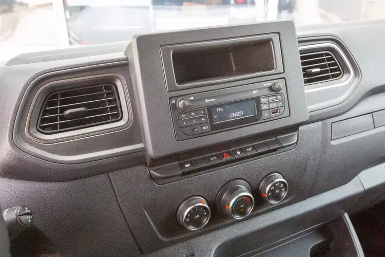 Renault Master L3H2 CHŁODNIA 0 C Izoterma Atest PZH zdjęcie 16