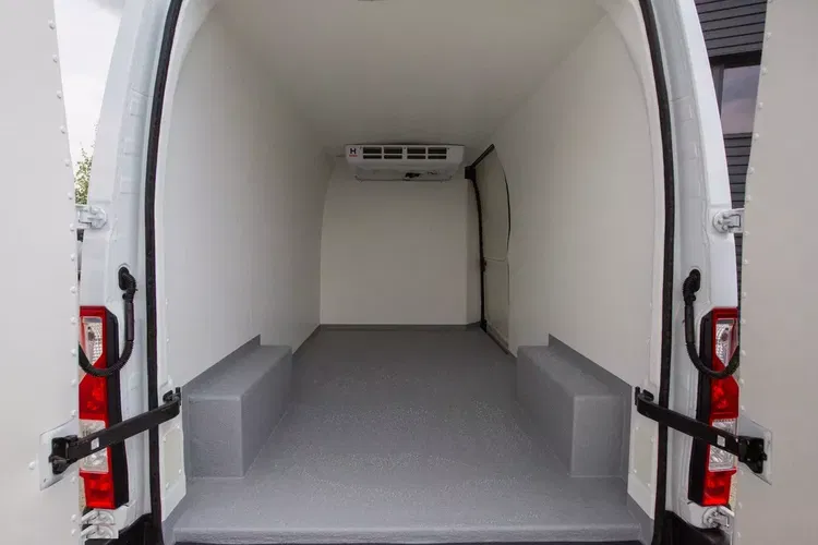 Renault Master L3H2 CHŁODNIA 0 C Izoterma Atest PZH zdjęcie 7