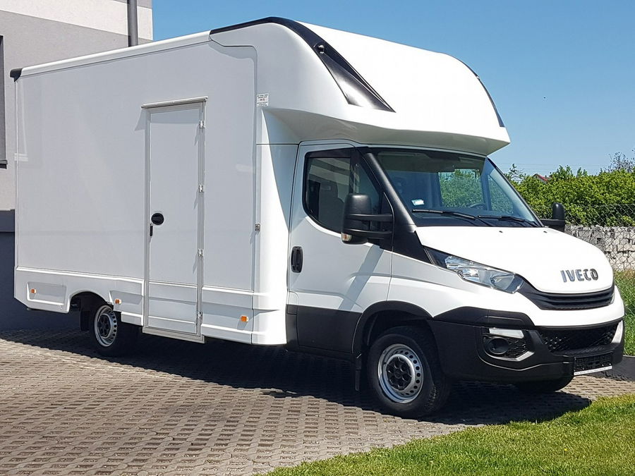 Iveco Daily KONTENER NISKOPODŁOGOWY 4.31x2.23x2.42 KLIMA 35S14 KAMPER KONIOWÓZ zdjęcie 