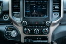 RAM Dodge RAM 1500 / 4x4 / Bogato wyposażony / 5.7 V8 Oryginalny Przebieg zdjęcie 13