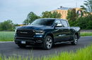RAM Dodge RAM 1500 / 4x4 / Bogato wyposażony / 5.7 V8 Oryginalny Przebieg zdjęcie 22