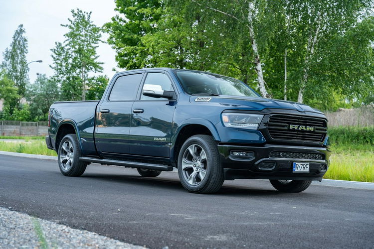 RAM Dodge RAM 1500 / 4x4 / Bogato wyposażony / 5.7 V8 Oryginalny Przebieg zdjęcie 24