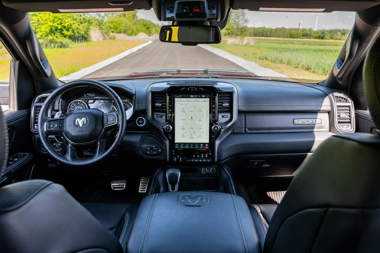 RAM Dodge RAM 1500 /RAM Dodge 5.7 GT Crew Cab Laramie 2022 zdjęcie 35