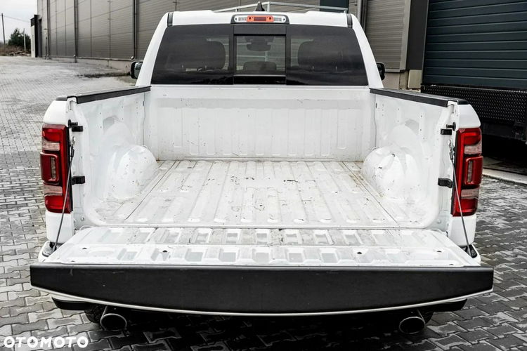 1500 DODGE RAM 1500 LARAMIE 5.7 PIĘKNE WNĘTRZE BOGATO WYPOSAŻONY 2020R. zdjęcie 10