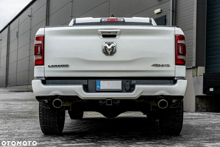 1500 DODGE RAM 1500 LARAMIE 5.7 PIĘKNE WNĘTRZE BOGATO WYPOSAŻONY 2020R. zdjęcie 8