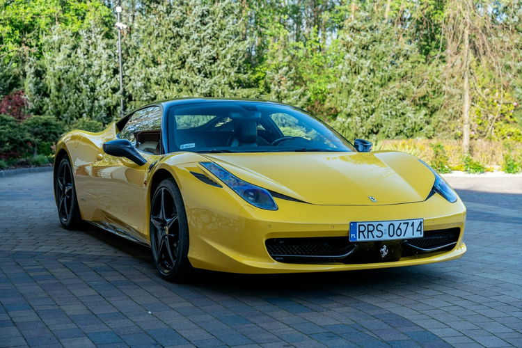 458 Italia Niski przebieg / Bardzo bogate wyposażenie 569KM zdjęcie 20