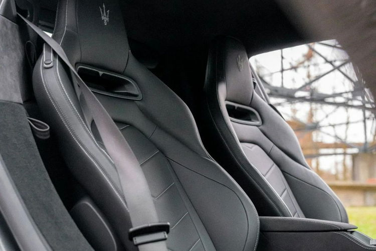 Maserati inny MC20 587KM 2022 FULL CARBON 1000KM PRZEBIEG zdjęcie 12