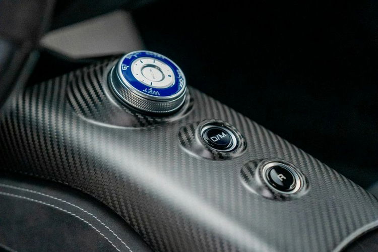 Maserati inny MC20 587KM 2022 FULL CARBON 1000KM PRZEBIEG zdjęcie 21