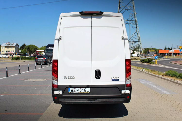 Iveco Daily 35S18 HiMatic 7- osobowa brygadówka / zabudowa Carpol zdjęcie 8