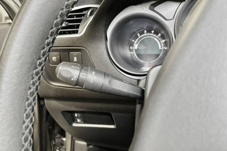 Citroen C4 1.6 e-HDI 100PS Lift Tendance LED Alu 16 Navi Klimatronic Z Niemiec zdjęcie 18