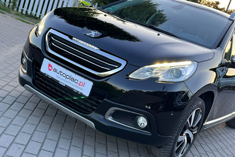 Peugeot 2008 Benzyna Panorama Skóra Gwarancja zdjęcie 11