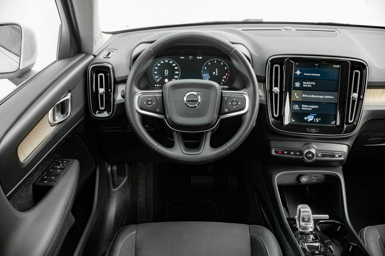 Volvo XC 40 WD9470M # T3 Inscription NAVI K.cofania 2 stref klima Salon PL VAT 23% zdjęcie 17