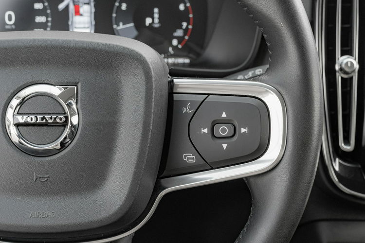 Volvo XC 40 WD9470M # T3 Inscription NAVI K.cofania 2 stref klima Salon PL VAT 23% zdjęcie 20