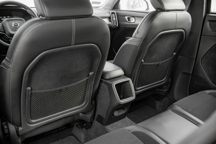 Volvo XC 40 WD9470M # T3 Inscription NAVI K.cofania 2 stref klima Salon PL VAT 23% zdjęcie 25