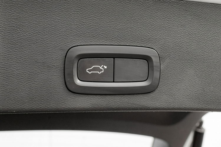 Volvo XC 40 WD9470M # T3 Inscription NAVI K.cofania 2 stref klima Salon PL VAT 23% zdjęcie 29