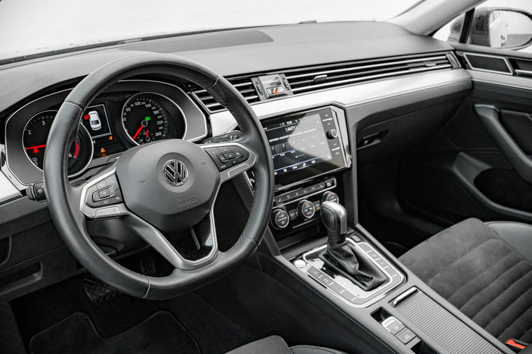 Volkswagen Passat GD958WU # 2.0 TDI Elegance DSG, Navi, Bluetooth, LED Salon PL, VAT 23% zdjęcie 6