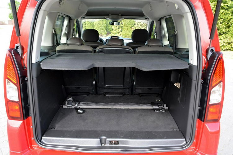 Citroen Berlingo 1.6HDI(114KM) lift Multispace Ledy Relingi Parltronic Hak Alu 16 zdjęcie 15