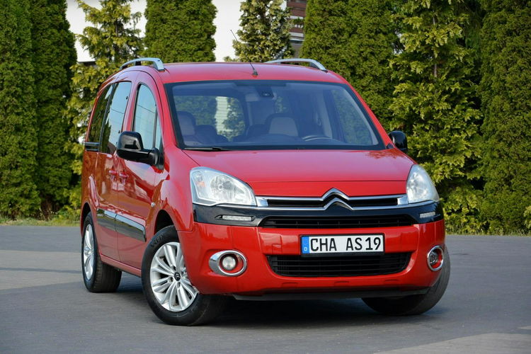 Citroen Berlingo 1.6HDI(114KM) lift Multispace Ledy Relingi Parltronic Hak Alu 16 zdjęcie 8
