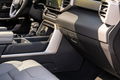samochód osobowy Toyota zdjęcie 24