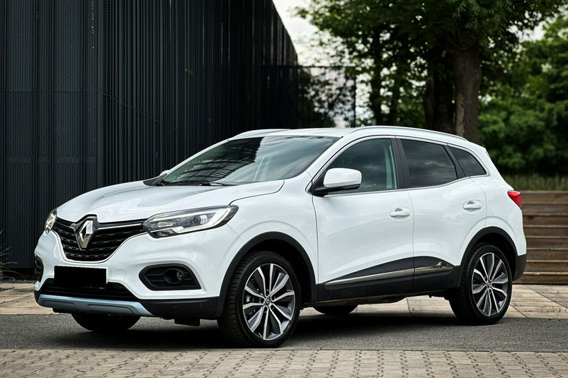 samochód osobowy Renault zdjęcie 1