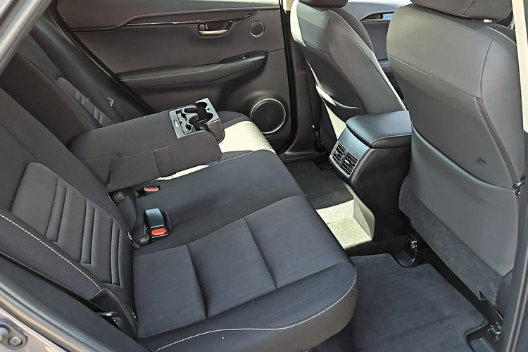 Lexus NX 300h 197KM ELEGANCE BUSINESS AWD, salon Polska, gwarancja, FV23% zdjęcie 13