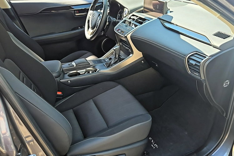 Lexus NX 300h 197KM ELEGANCE BUSINESS AWD, salon Polska, gwarancja, FV23% zdjęcie 14