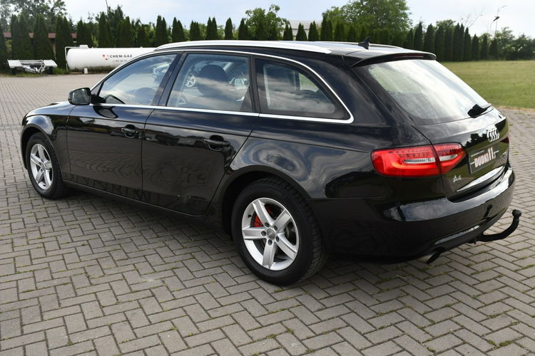 Audi A4 1.8TFSI , Navi< Klimatr 2 str.Alu, Tempomat, Manual, Hak. zdjęcie 14