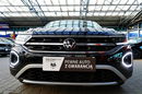 Volkswagen T-Roc 150km AUTOMAT IQLED+Kamera 3Lata GWARANCJA 1wł Kraj Bezwypadkowy FV23% 4x2 zdjęcie 1