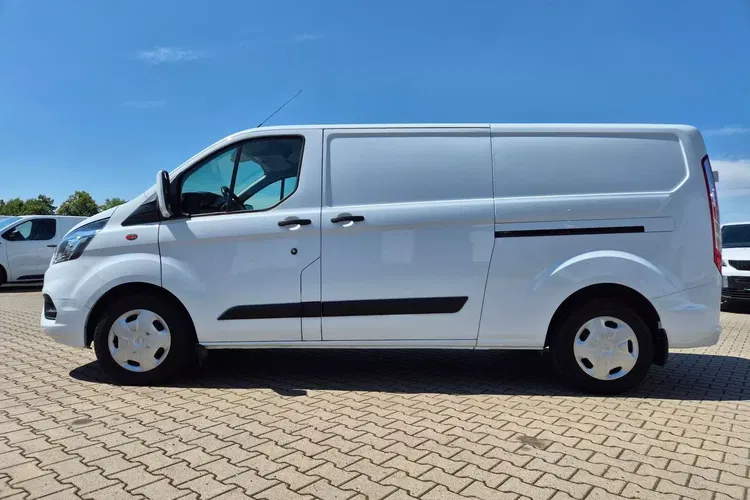 Ford Transit Custom Long 69999zł NETTO 2.0 TdCi/131KM zdjęcie 6