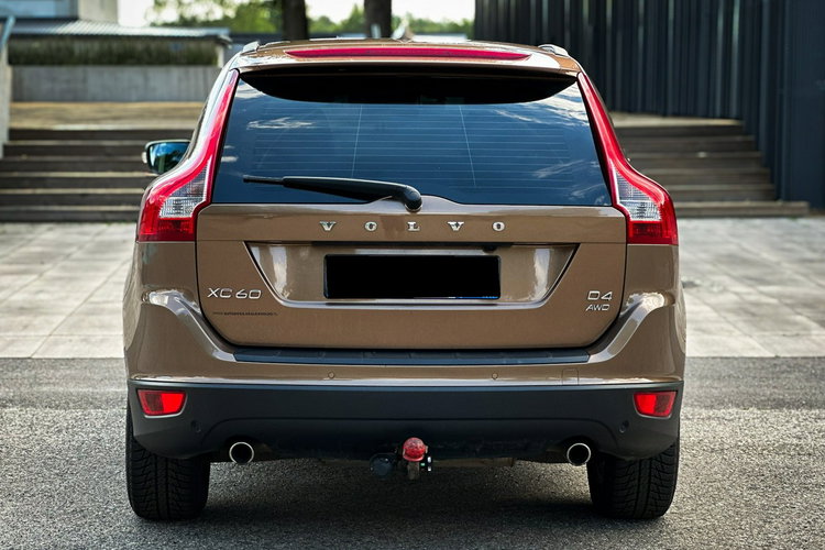 Volvo XC 60 Salon Polska - II Właściciel - 2.4 D zdjęcie 11