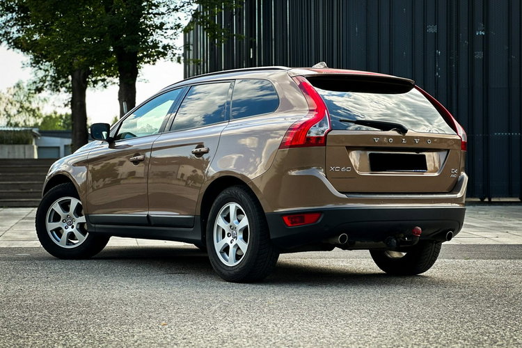 Volvo XC 60 Salon Polska - II Właściciel - 2.4 D zdjęcie 3