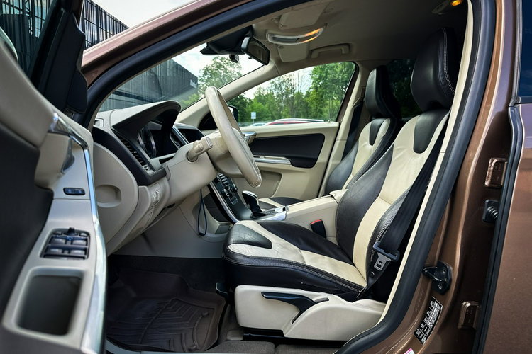 Volvo XC 60 Salon Polska - II Właściciel - 2.4 D zdjęcie 5