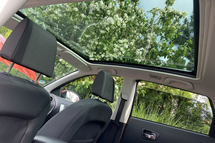 Nissan Qashqai 4X4. Zadbany Bezwypadkowy Niski oryginalny przebieg zdjęcie 6