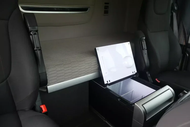 DAF XF 106.480 / EURO 6 / ZESTAW TANDEM 7.70+7.70 / PRZEJAZDOWY / zdjęcie 31