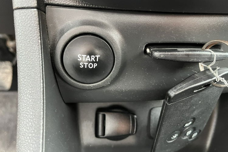 Renault Clio 0.9 Zarejestrowany Klima El szyby Isofix Ks Serw Stan BDB Bezwypadk zdjęcie 29