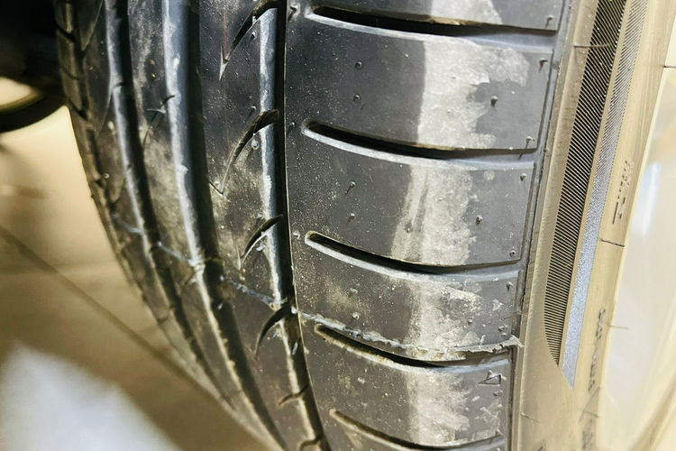 Ford Kuga 2.0 180KM INDIVIDUAL 4x4 Klimatronic Duża Navi SONY Audio Panorama FUL zdjęcie 9