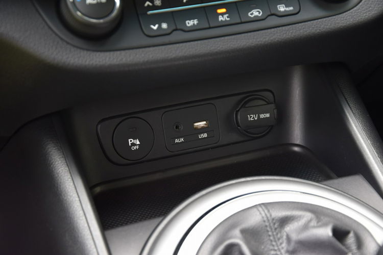 Kia Sportage 1.6 Benzyna Gwarancja Bogate Wyposażenie Zadbane zdjęcie 22