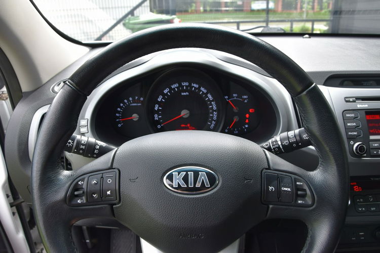 Kia Sportage 1.6 Benzyna Gwarancja Bogate Wyposażenie Zadbane zdjęcie 24