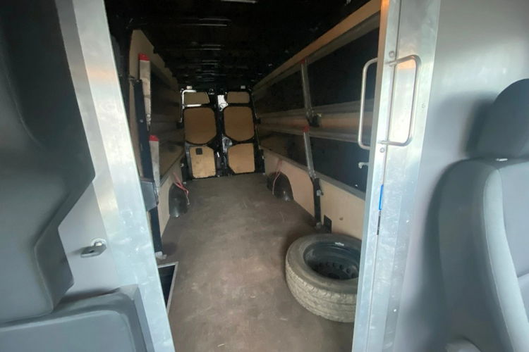 Mercedes Sprinter Maxi Long / Niskie km / Idealny pod kamper / Zabudowana paka / E6 zdjęcie 21