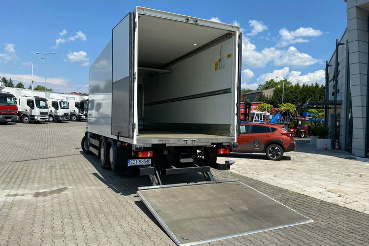 MAN TGS 26.470 / Chłodnia / Thermoking T1000R / E6 / 6X2 / 18 EP zdjęcie 37